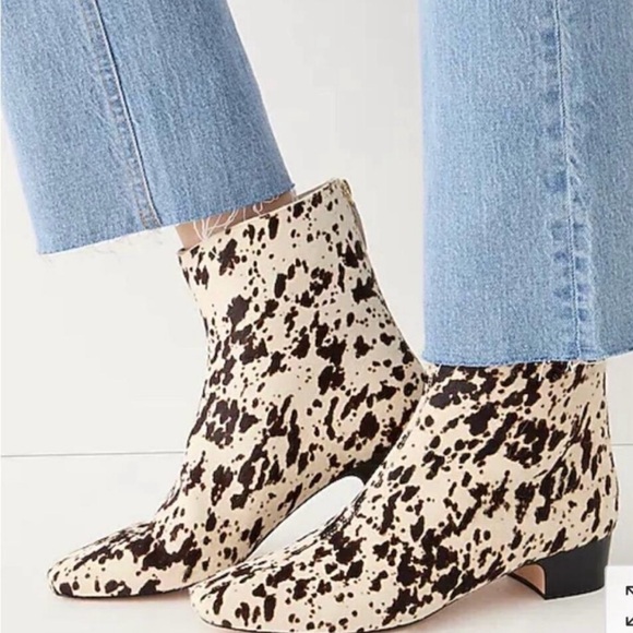 J Crew Roxie zip back Ankle Boots Calf hair, Snow Pony color, size 6.5 - Picture 1 of 6